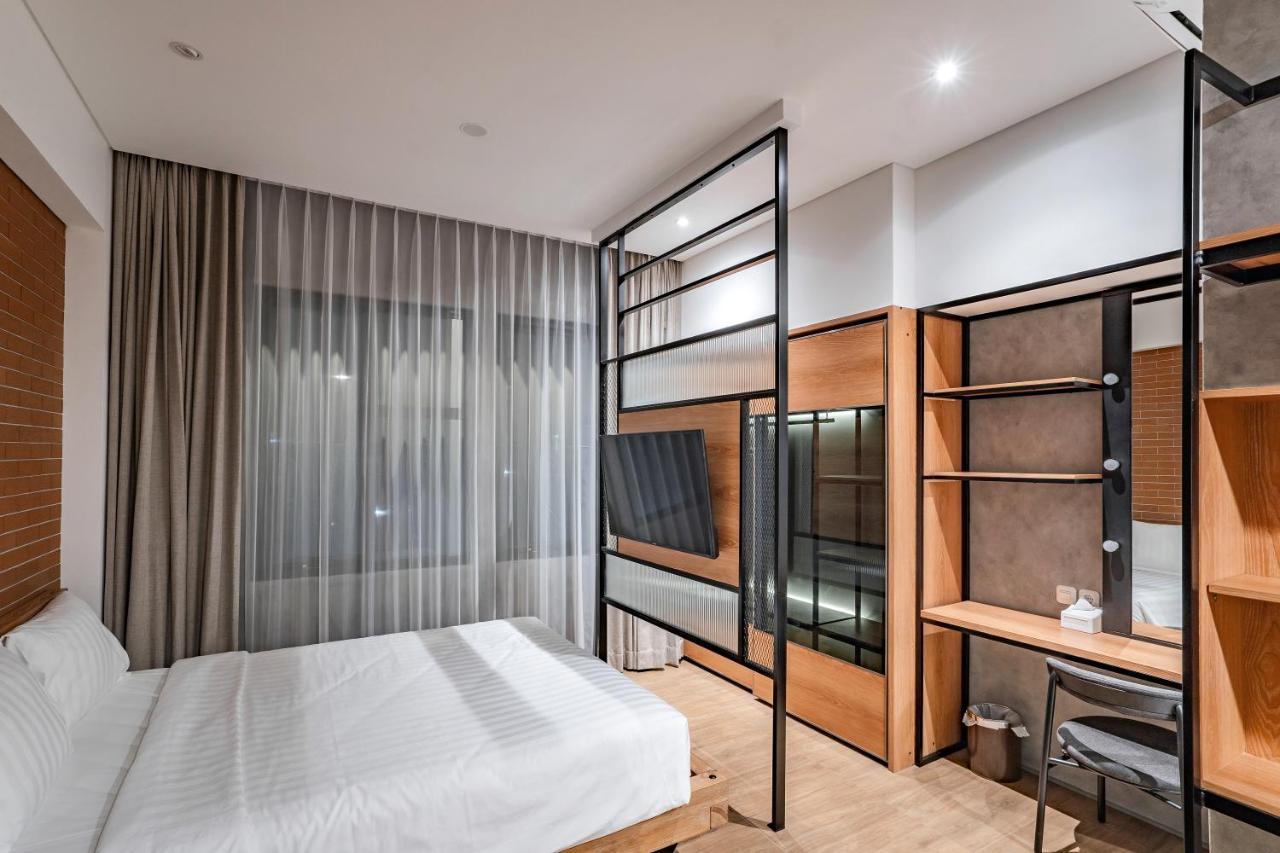 Loa Living Solo Baru Hotel Grogol Exterior foto
