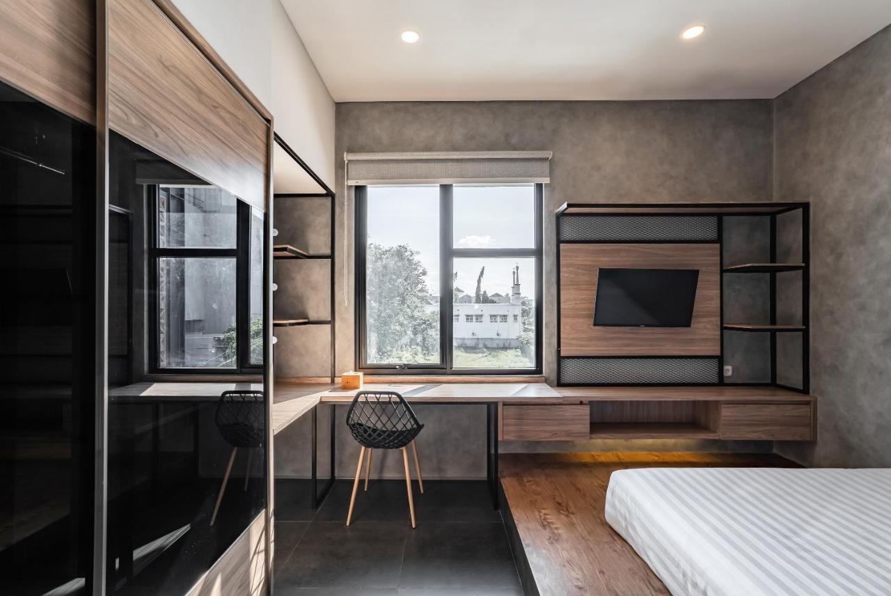 Loa Living Solo Baru Hotel Grogol Exterior foto