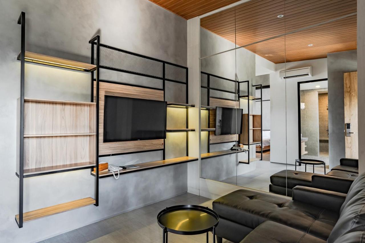 Loa Living Solo Baru Hotel Grogol Exterior foto