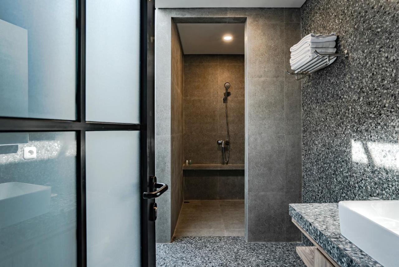 Loa Living Solo Baru Hotel Grogol Exterior foto