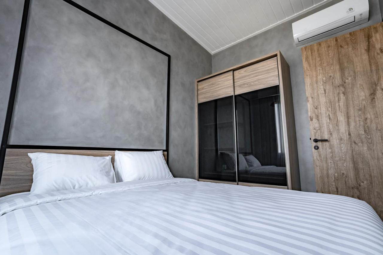Loa Living Solo Baru Hotel Grogol Exterior foto